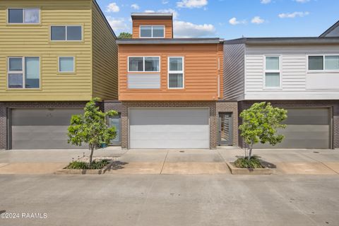 Photo of 310 Highland Oaks Lane, Lafayette, LA 70508 (MLS # 2600001367)