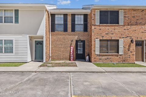 Photo of 109 Southfield Parkway Parkway, Lafayette, LA 70506 (MLS # 2600003172)