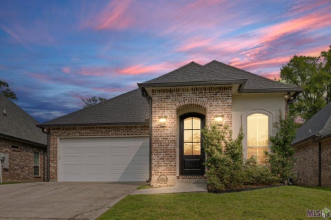 Photo of 13104 Cedar Pointe Dr Dr, St. Francisville, LA 70775 (MLS # BR2026011866)