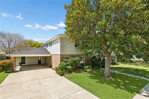 Photo of 832 Gordon Avenue Ave, Harahan, LA 70123 (MLS # NO2548389)