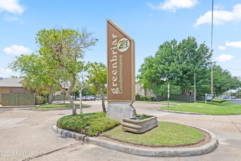 Photo of 220 Doucet Road #214b, Lafayette, LA 70503 (MLS # 2600009288)
