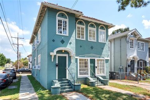 Photo of 2843 Pine Street St, New Orleans, LA 70125 (MLS # NO2547116)