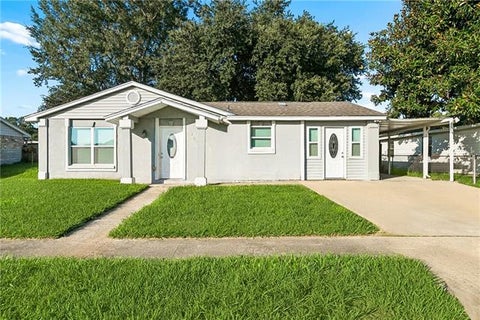 Photo of 384 Hester Drive Dr, Laplace, LA 70068 (MLS # NO2573061)