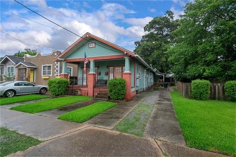 Photo of 2715 Acacia Street ST, New Orleans, LA 70122 (MLS # NO2561909)