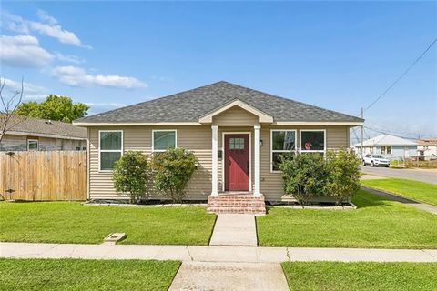 Photo of 700 Estalote Avenue Ave, Harvey, LA 70058 (MLS # NO2547805)