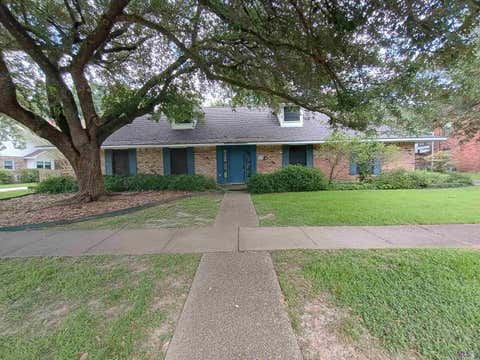 Photo of 1534 Leycester Dr DR, Baton Rouge, LA 70808 (MLS # BR2026011627)
