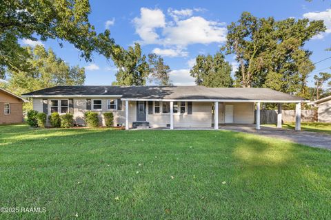 Photo of 813 Alice Drive, Lafayette, LA 70503 (MLS # 2500003988)