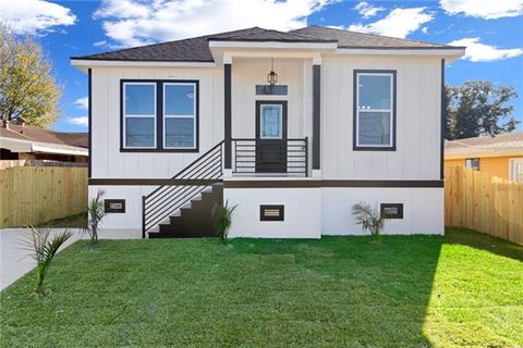 Photo of 817 31st Street, Kenner, LA 70065 (MLS # NO2542007)