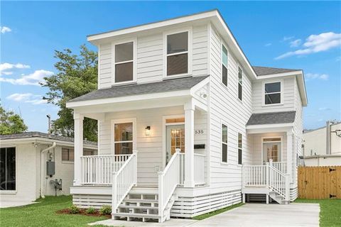 Photo of 535 Jefferson Street St, Jefferson, LA 70121 (MLS # NO2556156)