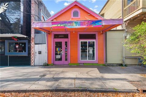 Photo of 3005 Magazine Street St, New Orleans, LA 70115 (MLS # NO2558023)