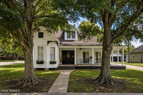 Photo of 403 E 8th Street, Crowley, LA 70526 (MLS # 2600005581)