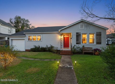 Photo of 528 St. Julien Avenue, Lafayette, LA 70503 (MLS # 2500006916)