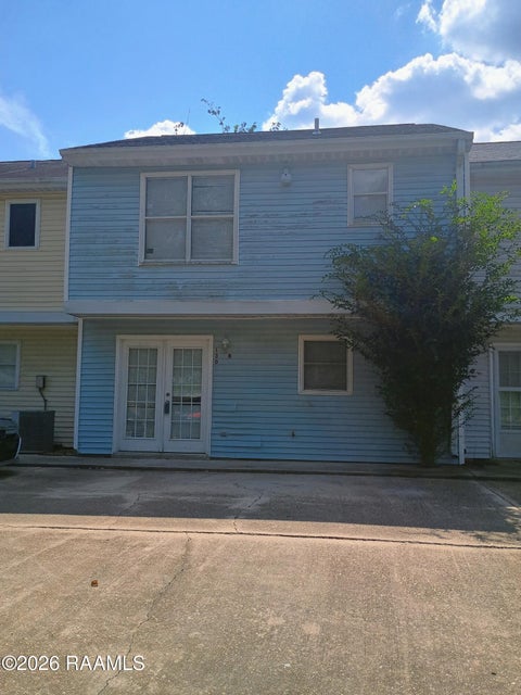 Photo of 130 Mimosa Place #B, Lafayette, LA 70506 (MLS # 2600008252)