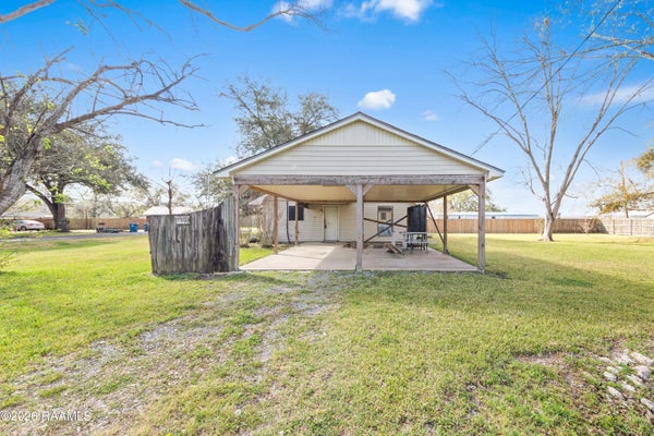 1008 DUPUIS ST, BREAUX BRIDGE, LA 70517 - Image 4acdf110d07f416924a868ebccf670cb/214712862