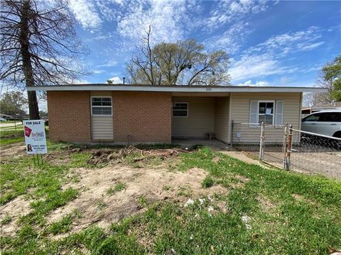 Photo of 200 Helis Drive Dr, Waggaman, LA 70094 (MLS # NO2546641)