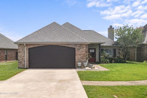 Photo of 106 Rue Aubin, Lafayette, LA 70503 (MLS # 2600004929)