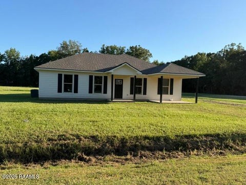 Photo of 419 Evelyn Street, Abbeville, LA 70510 (MLS # 2600008017)