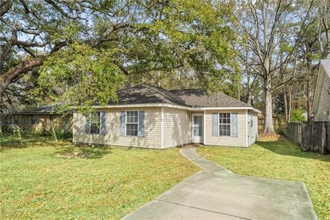 Photo of 4165 Dauphine Street St, Slidell, LA 70458 (MLS # NO2543876)