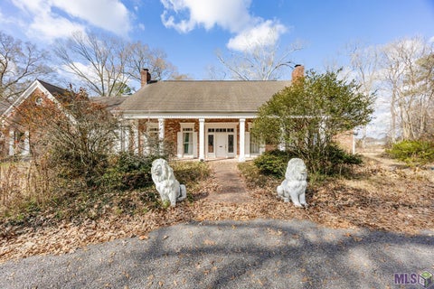 Photo of 23045 Walker South Rd Rd, Denham Springs, LA 70726 (MLS # BR2026002650)