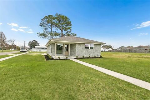 Photo of 2100 Margaret Lane, Meraux, LA 70075 (MLS # NO2546169)