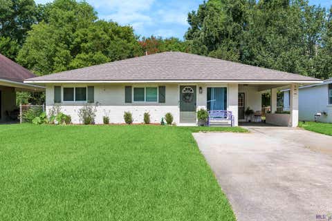 Photo of 12223 Palmyra Dr, Baton Rouge, LA 70807 (MLS # BR2026013743)