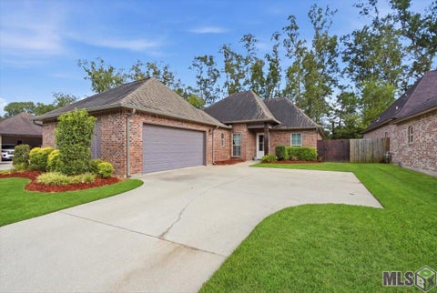 Photo of 41193 Talonwood Dr Dr, Gonzales, LA 70737 (MLS # BR2026015416)