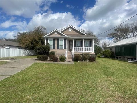 Photo of 5148 Belle Terre Road Rd, Marrero, LA 70072 (MLS # NO2546917)