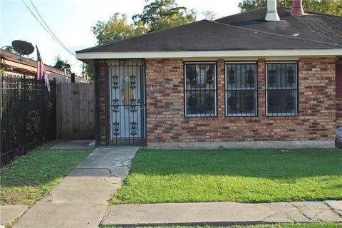 Photo of 1486 Mandolin Street St, New Orleans, LA 70112 (MLS # NO2547100)