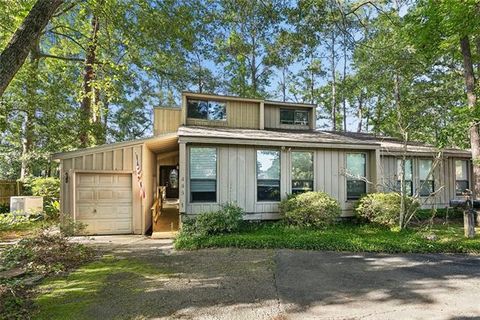 Photo of 665 N Beau Chene Drive Dr #1, Mandeville, LA 70471 (MLS # NO2558545)