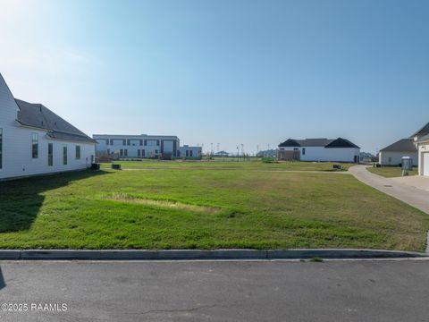 Photo of 113 Hedgemoore Court, Youngsville, LA 70592 (MLS # 2500005834)