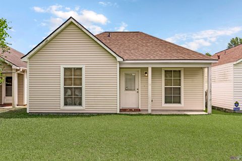 Photo of 3437 Myrtle Grove Dr Dr, Baton Rouge, LA 70810 (MLS # BR2026009364)