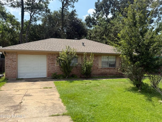 229 VAN BUREN DR, LAFAYETTE, LA 70507 - Image 508bb1535dd9e9cc6bc2d03eae27d922/1722606945