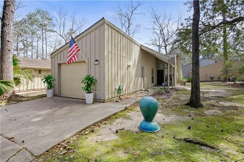 Photo of 645 Tete Lours Drive Dr #1, Mandeville, LA 70471 (MLS # NO2555671)