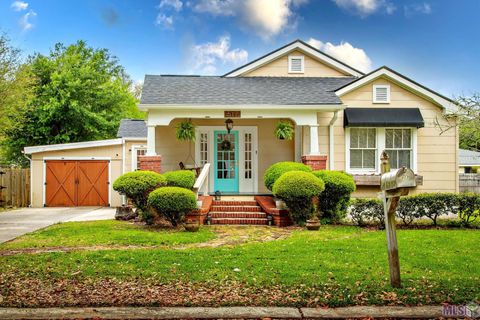 Photo of 517 Wilson Ave Ave, Houma, LA 70364 (MLS # BY2026006116)