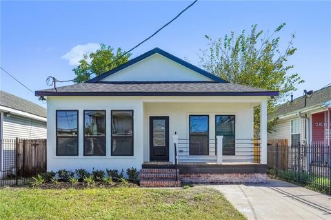 Photo of 2609 Pauger Street St, New Orleans, LA 70116 (MLS # NO2538760)