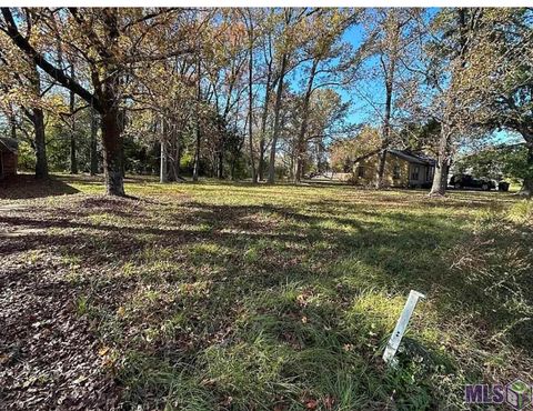Photo of Lot 10 & 12 Cunard Ave, Baton Rouge, LA 70807 (MLS # BR2026006007)