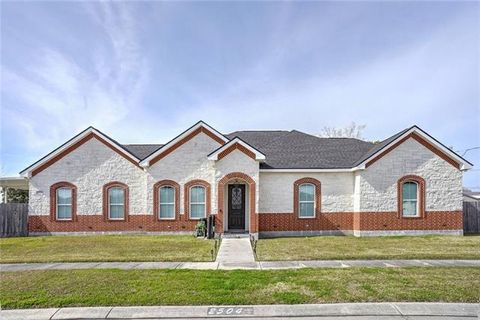 Photo of 2504 Campagna Drive, Chalmette, LA 70043 (MLS # NO2561645)