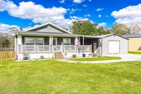 Photo of 1226 Anse Broussard Highway, Breaux Bridge, LA 70517 (MLS # 2600000033)