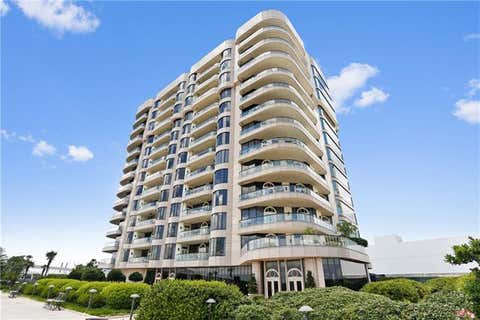 Photo of 600 Port Of New Orleans Place Pl #6F, New Orleans, LA 70130 (MLS # NO2564140)