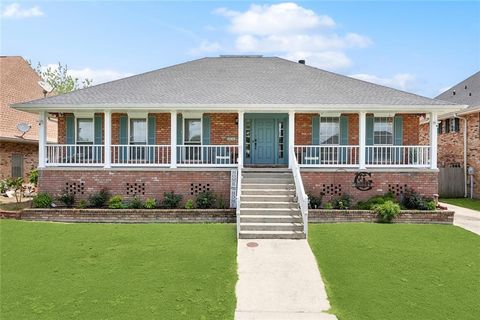 Photo of 4435 Francesco Road Rd, New Orleans, LA 70129 (MLS # NO2524713)