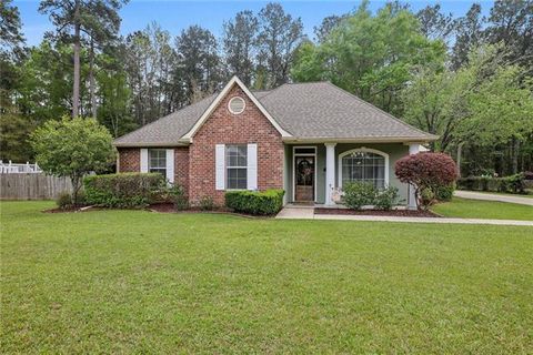 Photo of 20250 Green Acres Drive Dr, Hammond, LA 70401 (MLS # NO2549249)