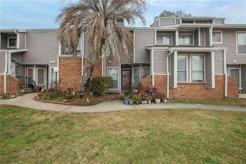 Photo of 245 Avant Garde Circle #245, Kenner, LA 70065 (MLS # NO2558944)