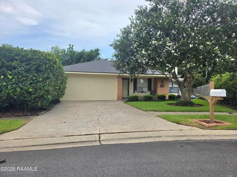 Photo of 200 Cottonwood Drive, Lafayette, LA 70506 (MLS # 2600006360)