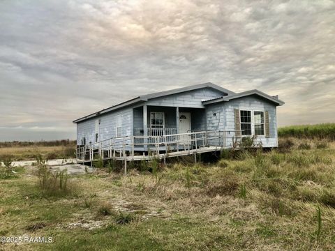 Photo of 15702 W Pershing Road, Kaplan, LA 70548 (MLS # 2500006131)