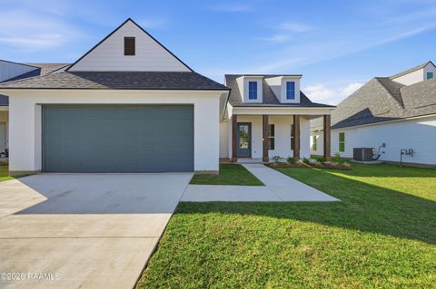 Photo of 110 Fountain Meadow Drive, Broussard, LA 70518 (MLS # 2500001163)