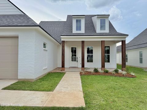 Photo of 110 Fountain Meadow Drive, Broussard, LA 70518 (MLS # 2500001163)