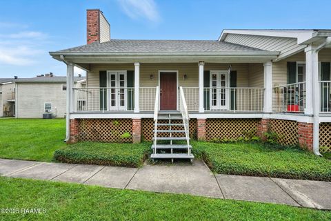 Photo of 100 Teal Lane #49, Lafayette, LA 70507 (MLS # 2600001656)