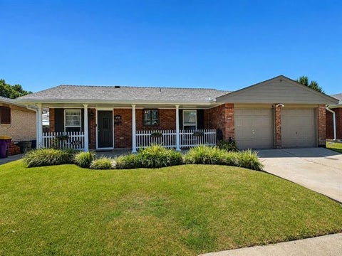 Photo of 6700 Ithaca Street St, Metairie, LA 70003 (MLS # NO2572931)