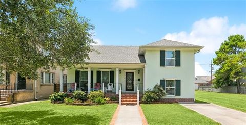 Photo of 6744 Canal Boulevard Blvd, New Orleans, LA 70124 (MLS # NO2545988)
