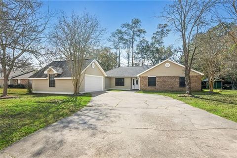 Photo of 101 Herwig Bluff Road Rd, Slidell, LA 70461 (MLS # NO2542635)